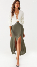 Load image into Gallery viewer, M-Slit Maxi Skirt