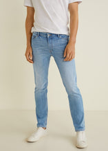 Load image into Gallery viewer, Slim Fit Light Wash Tim Jeans