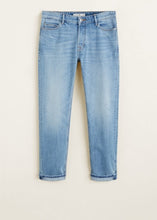 Load image into Gallery viewer, Slim Fit Light Wash Tim Jeans